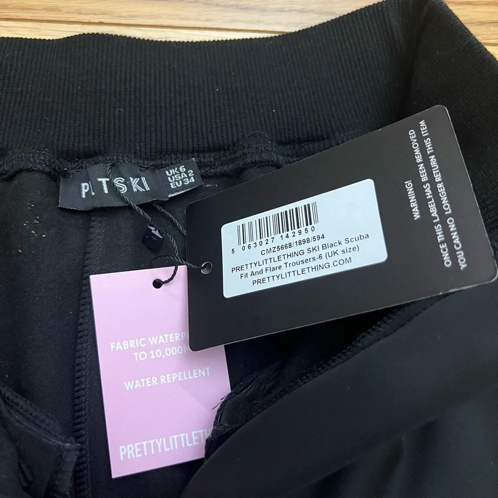 PrettyLittleThing Black Flare Pants - Picture 4 of 10